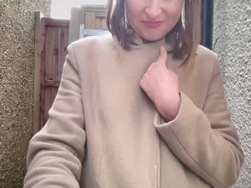 girl
        eatmypie69 cam image #6409082