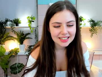 girl
        easy_daisy cam image #354103