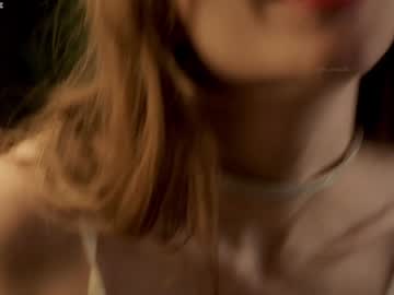 girl
        gina_gracia cam image #5389179