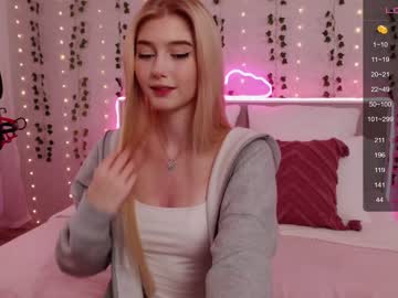 girl
        vonnalein cam image #2276586