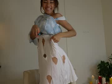 girl
        shena_nomy cam image #4152671