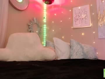 couple
        milf_lacey cam image #4028165