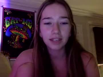 girl
        avababexoxoxo cam image #1379682