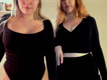 couple
        star_and_jane_ cam image #2849144