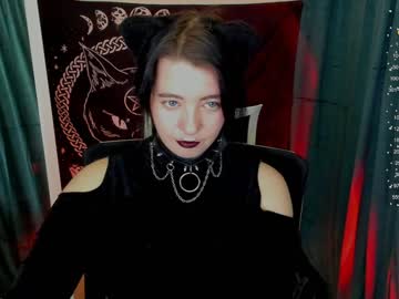 girl
        black_kittie_01 cam image #5349557