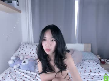 girl
        mitsuko_ cam image #6078412