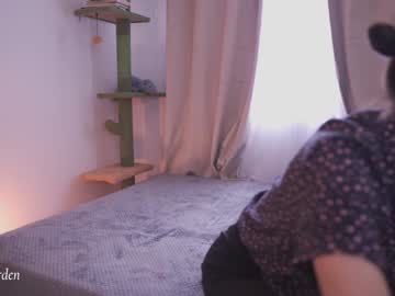 girl
        maria_alfonsina_ cam image #4269441