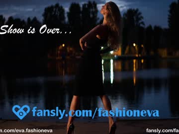 girl
        eva_fashionista cam image #6722410