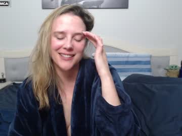 girl
        bluexstacey cam image #2194268