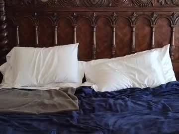 couple
        brookesawyer cam image #1288456