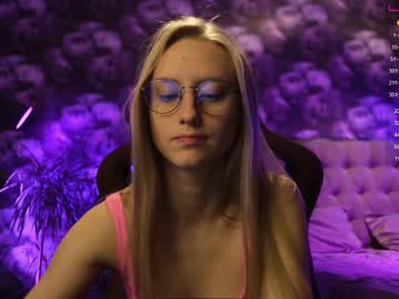 girl
        angeellina cam image #1167779