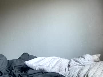 girl
        lovelyemiliax cam image #1836102