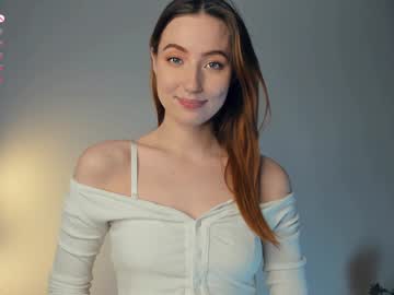 girl
        quennaedger cam image #5606931