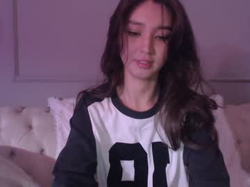 girl
        sarasuo cam image #2157456