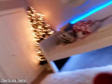 girl
        oliviaowens cam image #207470