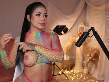 girl
        valeria_orozco cam image #3246291