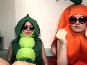 girl
        littlesugarpea cam image #1874955