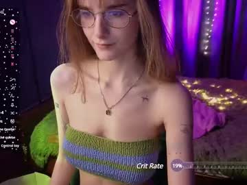girl
        era_robinhood cam image #6208850