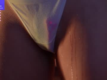 girl
        anniehillofficial_ cam image #4084926