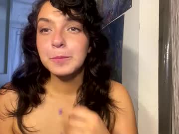 girl
        straightoutthetrailer cam image #6471199