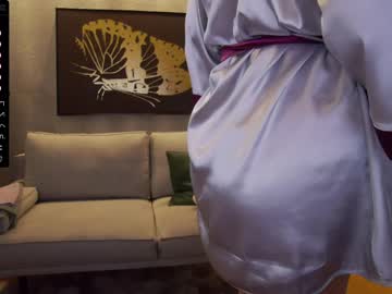 girl
        karrin cam image #2104751
