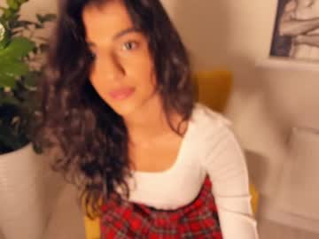 girl
        devilsgift_katy cam image #3660985