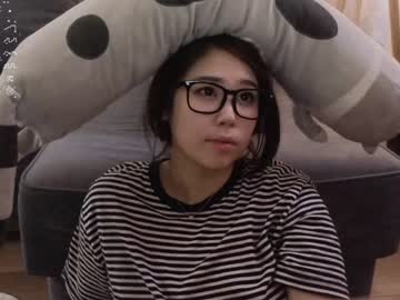 girl
        kimi_kay cam image #3512043