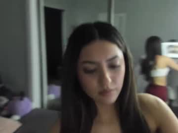 girl
        babbyjacks cam image #6469324