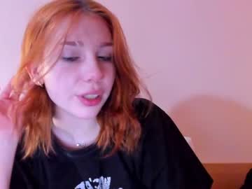 girl
        sleepycode002 cam image #3194585