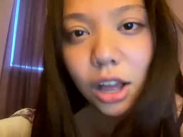 girl
        alicekttn cam image #4657980