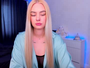 girl
        8a8y_nura cam image #1048591