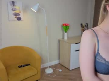girl
        dawnbullins cam image #7003490