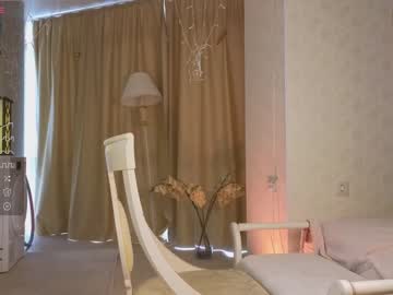girl
        checkmypeach cam image #3283995