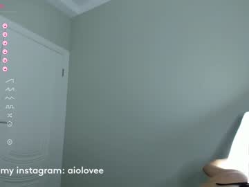 girl
        aio_lovee cam image #2840600