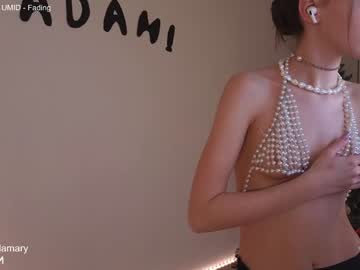 girl
        tadammary cam image #5794013