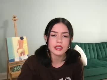 girl
        littlesugarpea cam image #4652310