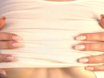girl
        refined_style cam image #5342478