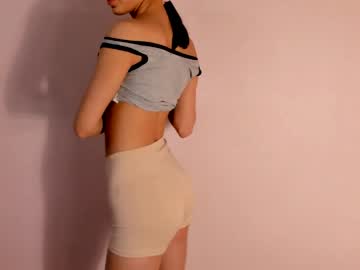 girl
        xyni_myni cam image #2978751