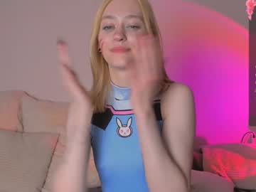 girl
        cyberbunny_ cam image #5436223