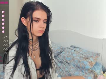 girl
        elfas_cute cam image #1934335