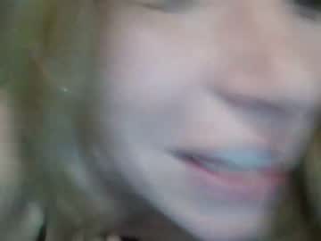 girl
        ginger_fantasy cam image #1374854