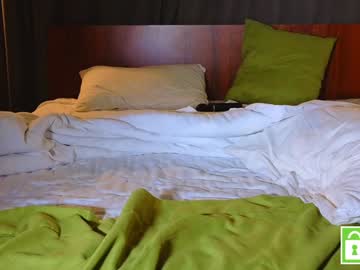 girl
        checkmypeach cam image #6090612