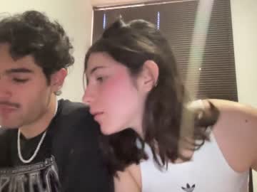 couple
        hotcouple_29 cam image #3105536