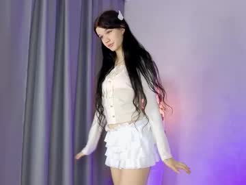 girl
        ecsortika cam image #6318946