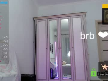 girl
        small_blondee cam image #589696
