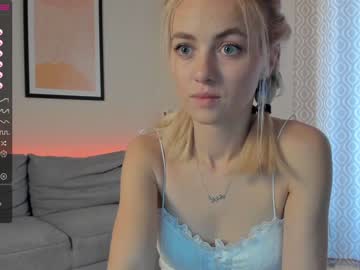 girl
        brilliantvictoria cam image #432801