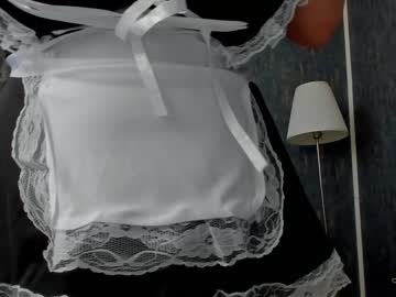 girl
        kairafantasy cam image #4037584