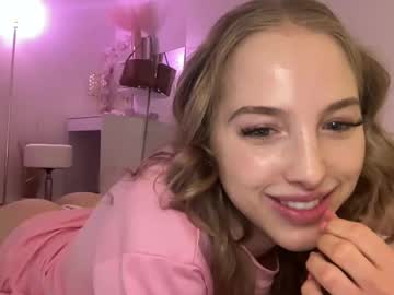 girl
        sofiaaaxoxoxo cam image #6808522
