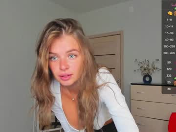 girl
        selfish_ashley cam image #2689289