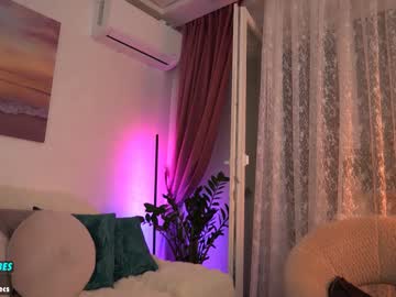 girl
        sweety_rinushka_ cam image #6317437